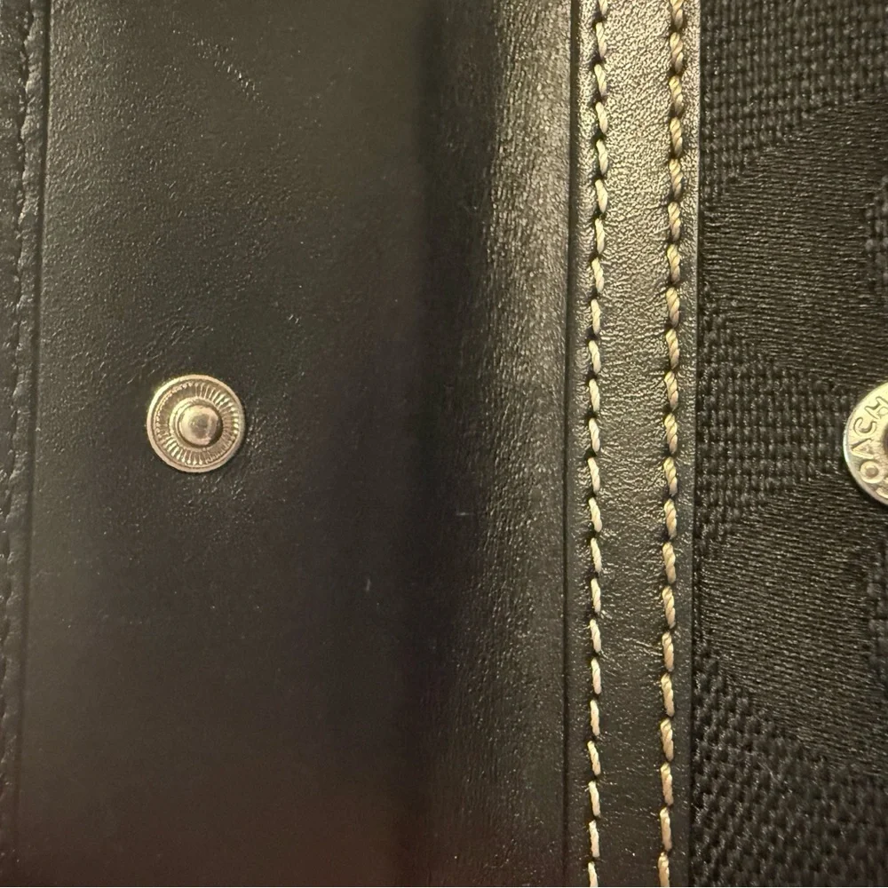 Coach Black Signature Canvas Wallet - Picture 7 of 8